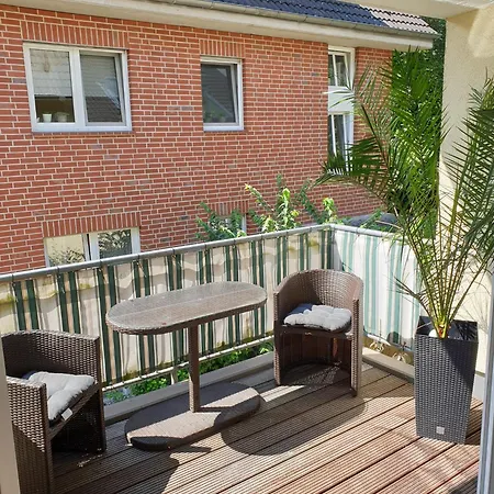 Apartment Ruhiges Wohnen -rheinnaehe! 10 Min Bis Bonn Zentrum *