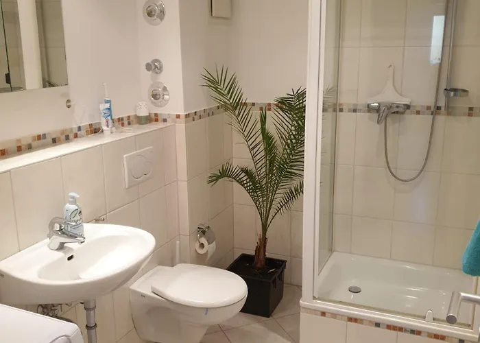 Ruhiges Wohnen -rheinnaehe! 10 Min Bis Bonn Zentrum * 圣奥古斯丁